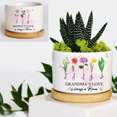 Lovely Birth Month Flower, Grandma's Love Is Always In Bloom, Perfect Mother's Day Gift Personalized Ceramic Plant Pot